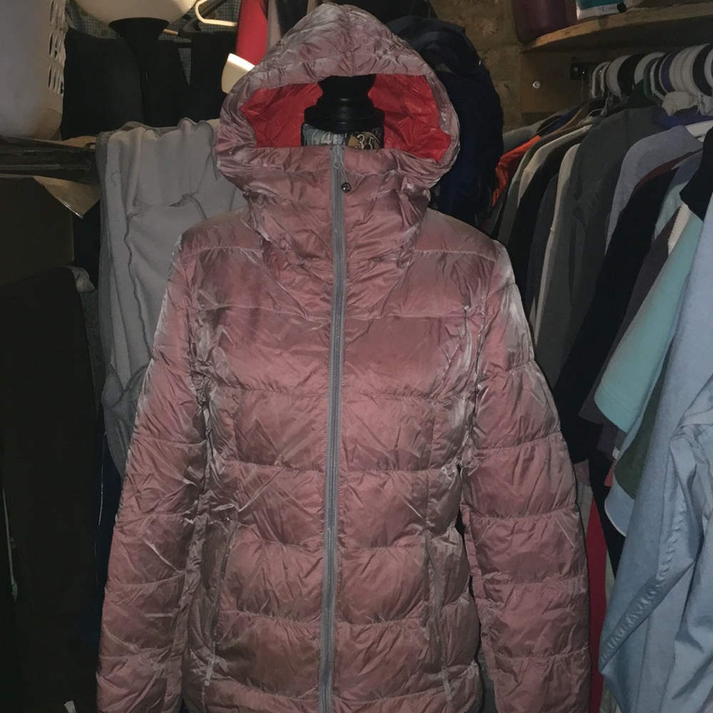 Eddie Bauer goose down puffer jacket